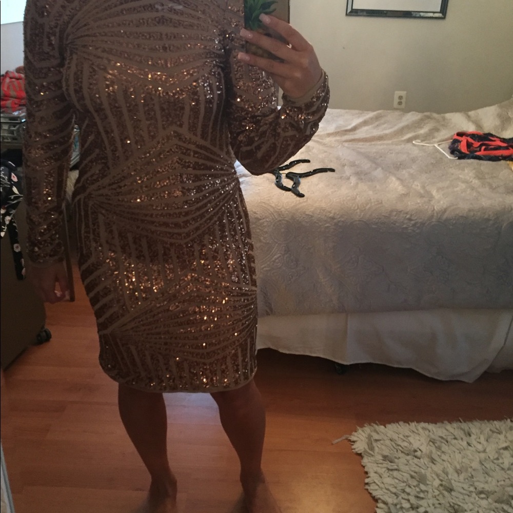 BCBGMaxAzria Art Deco gold sequin dress
